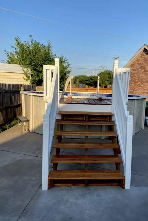 Pool deck with stairs